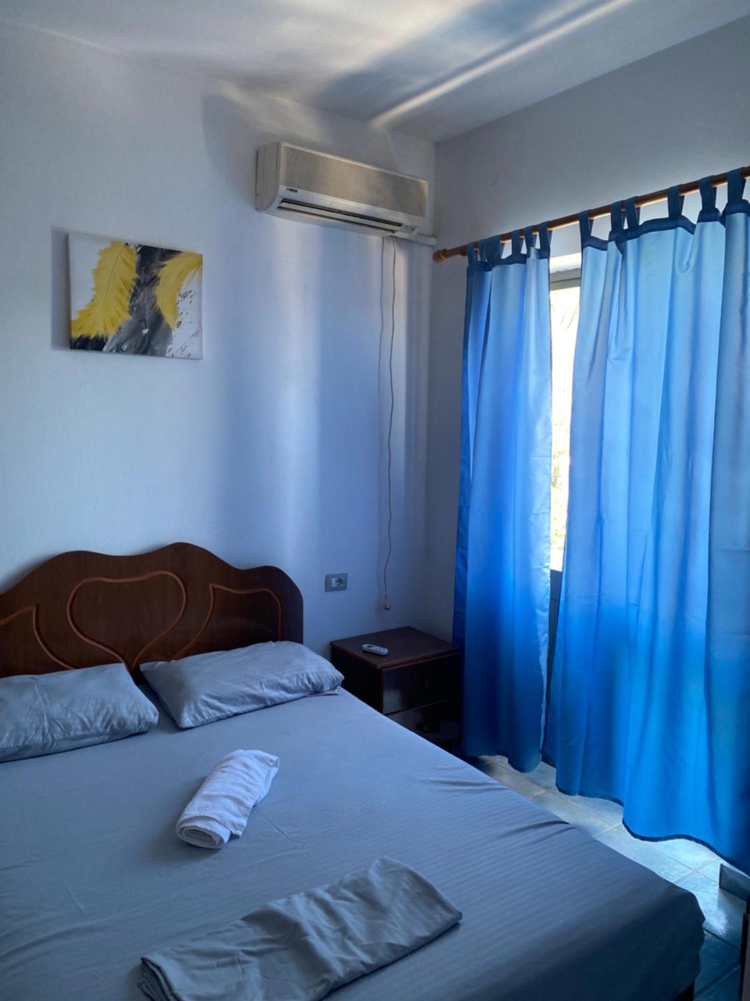 Hotel Adriatik Shengjin Exterior photo